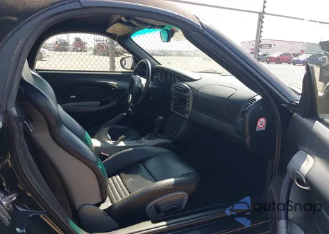 2001 Porsche Boxster from USA, damaged, VIN WP0CA29881U623665